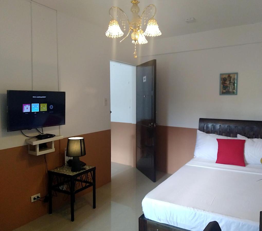 Jil'S Apartelle Tagaytay City Exterior foto
