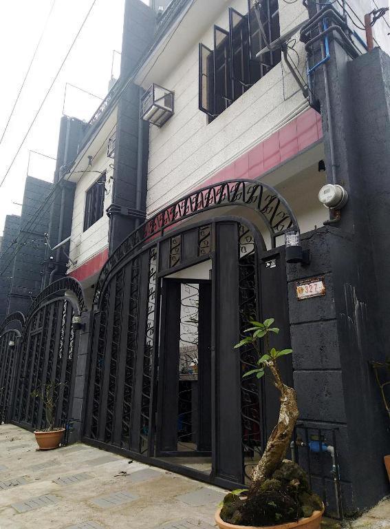 Jil'S Apartelle Tagaytay City Exterior foto