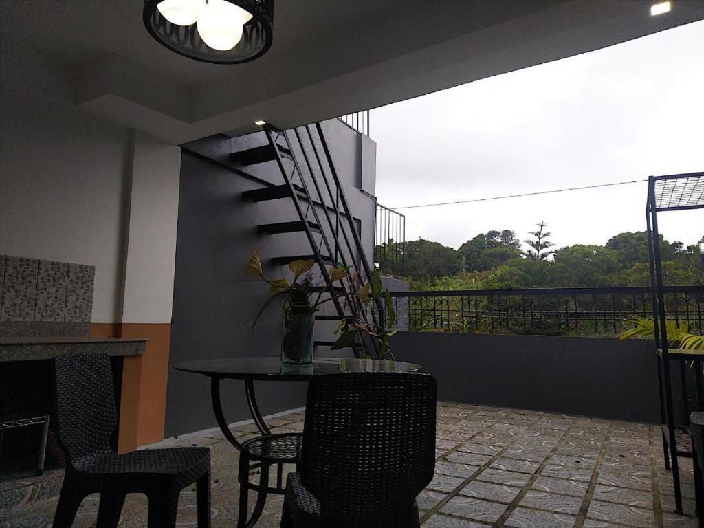 Jil'S Apartelle Tagaytay City Exterior foto