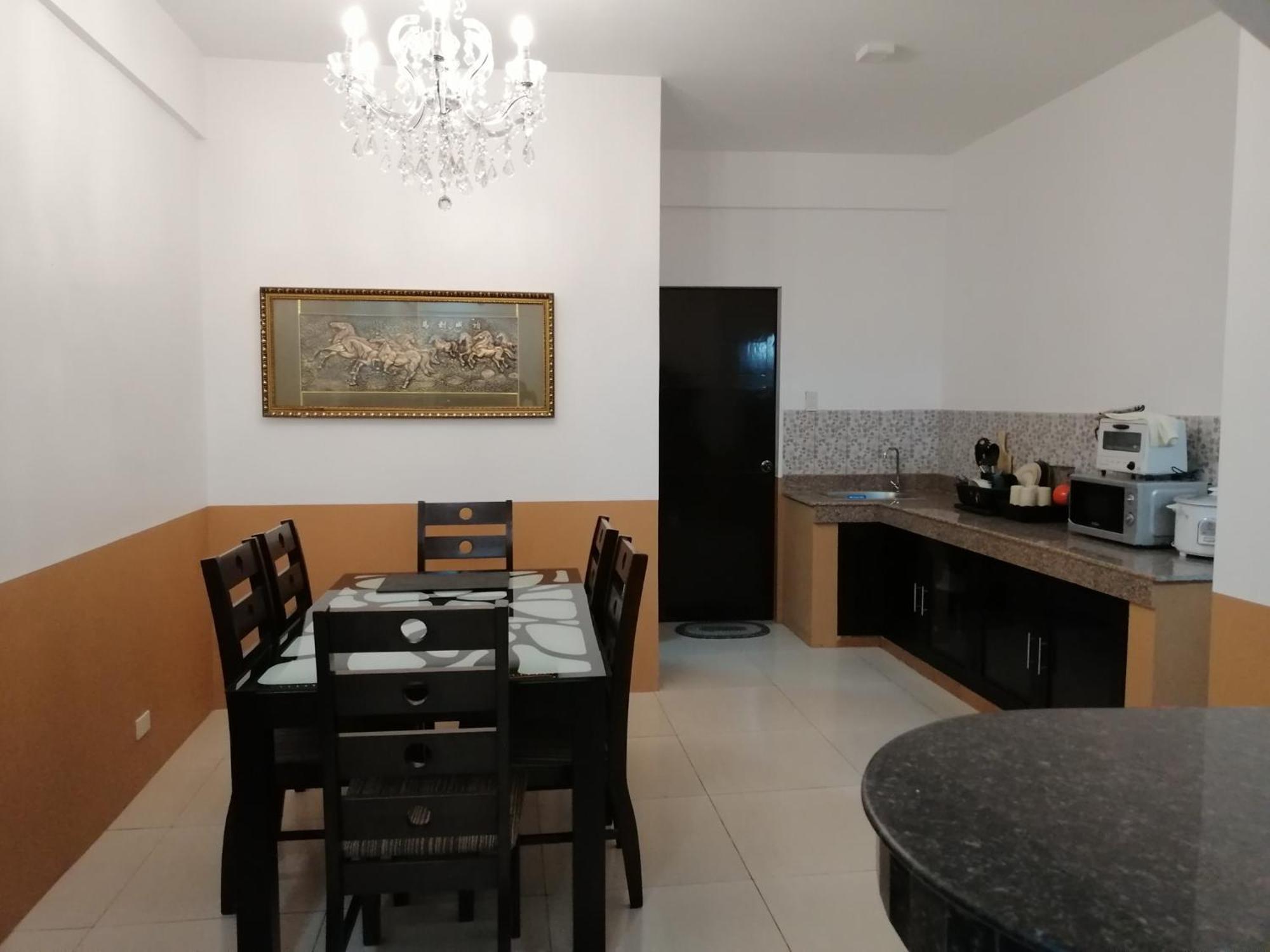 Jil'S Apartelle Tagaytay City Exterior foto